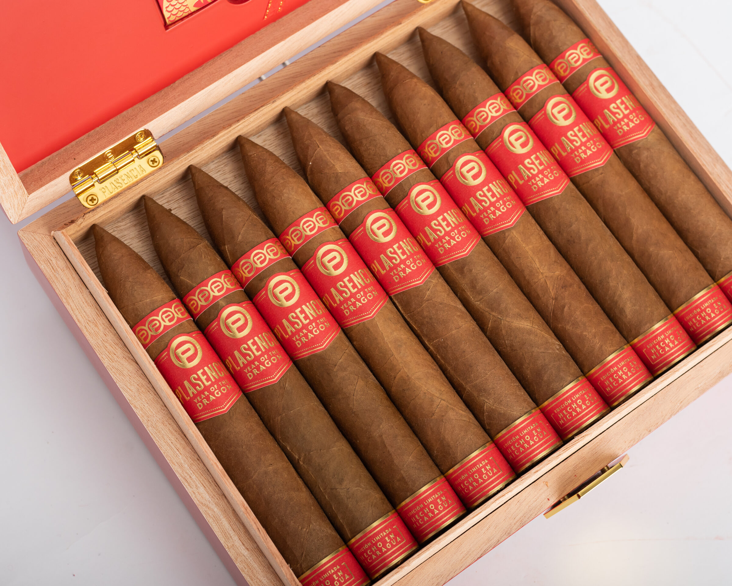 Plasencia Year Of The Dragon Cigar