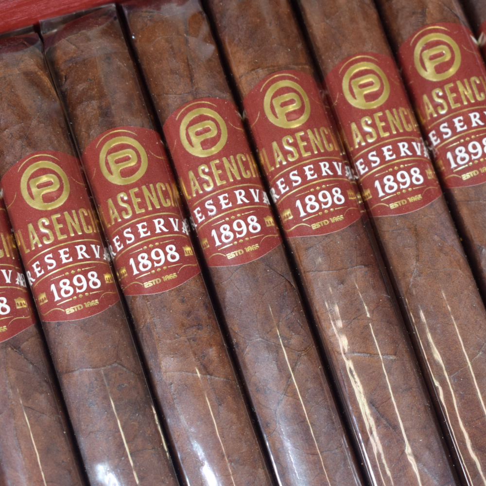 Plasencia Reserva 1898 Corona