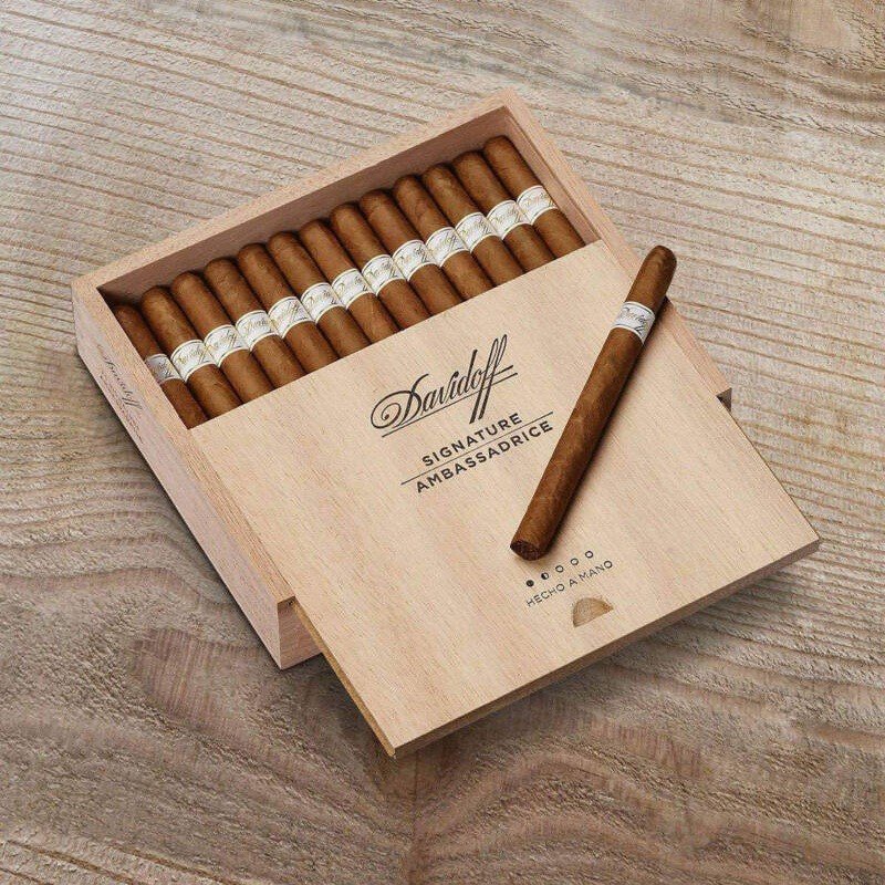 Davidoff Signature Ambassadrice